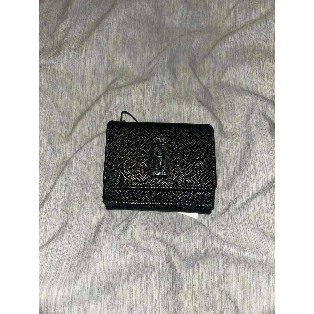 Steve Madden Tri Fold Black and Red with Hangoff  Pocket with Snap Wallet NWT